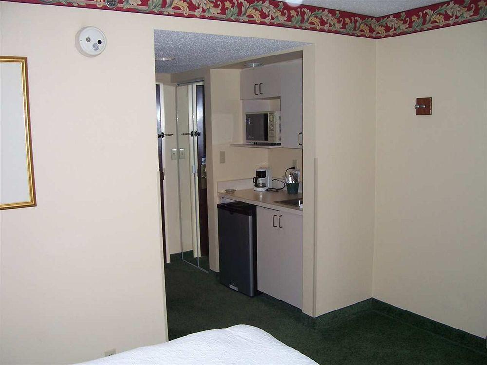 Hampton Hotel