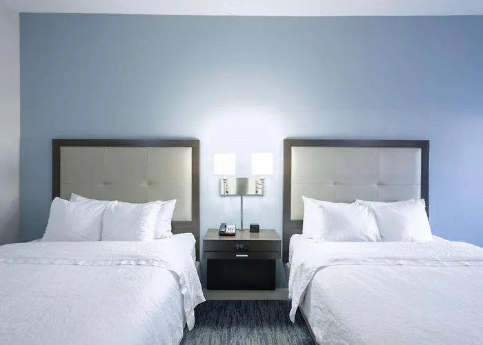 Hampton Inn Mount Airy