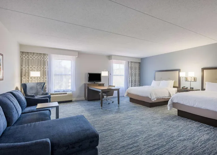 Hampton Inn Mount Airy