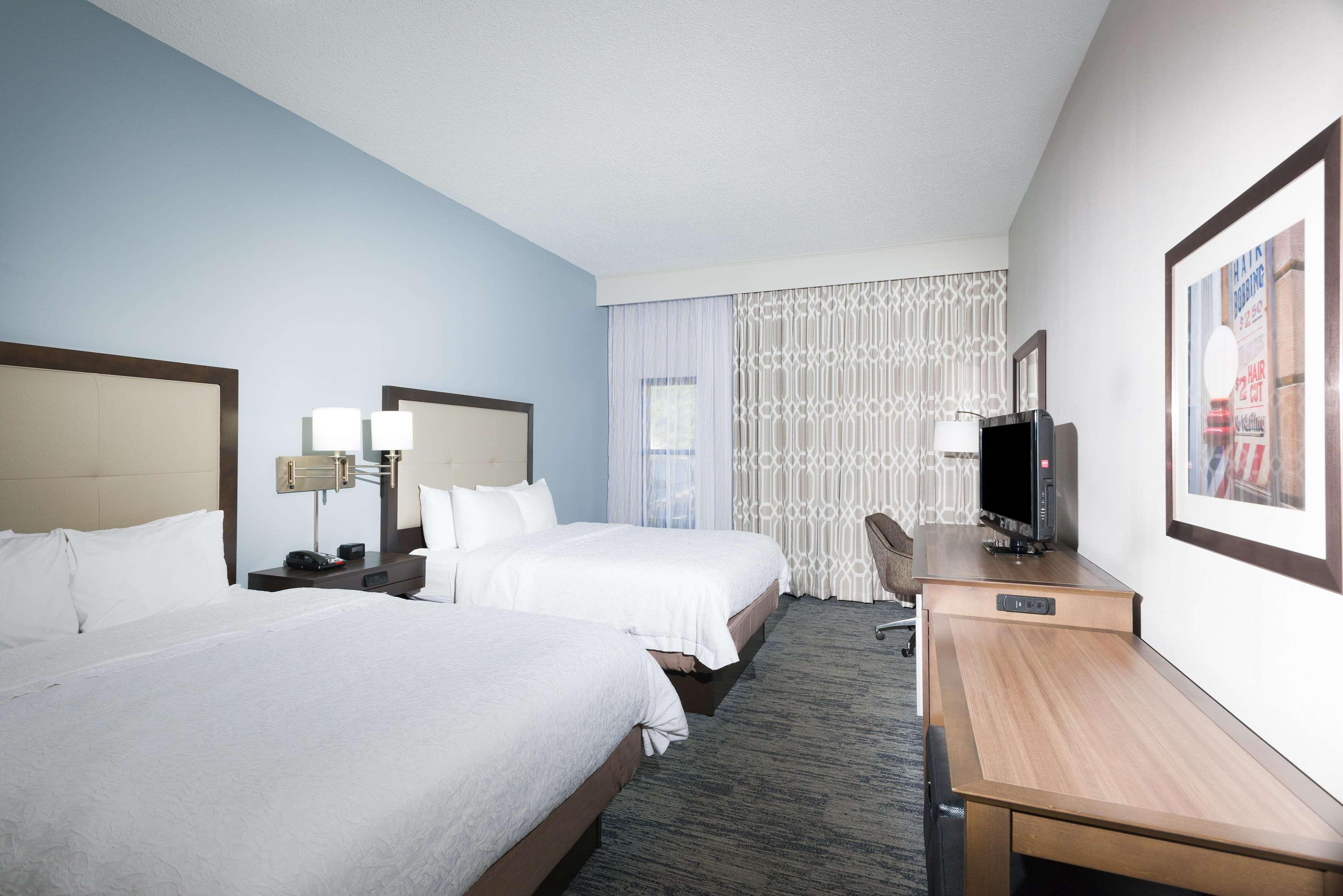 Hotel Hampton