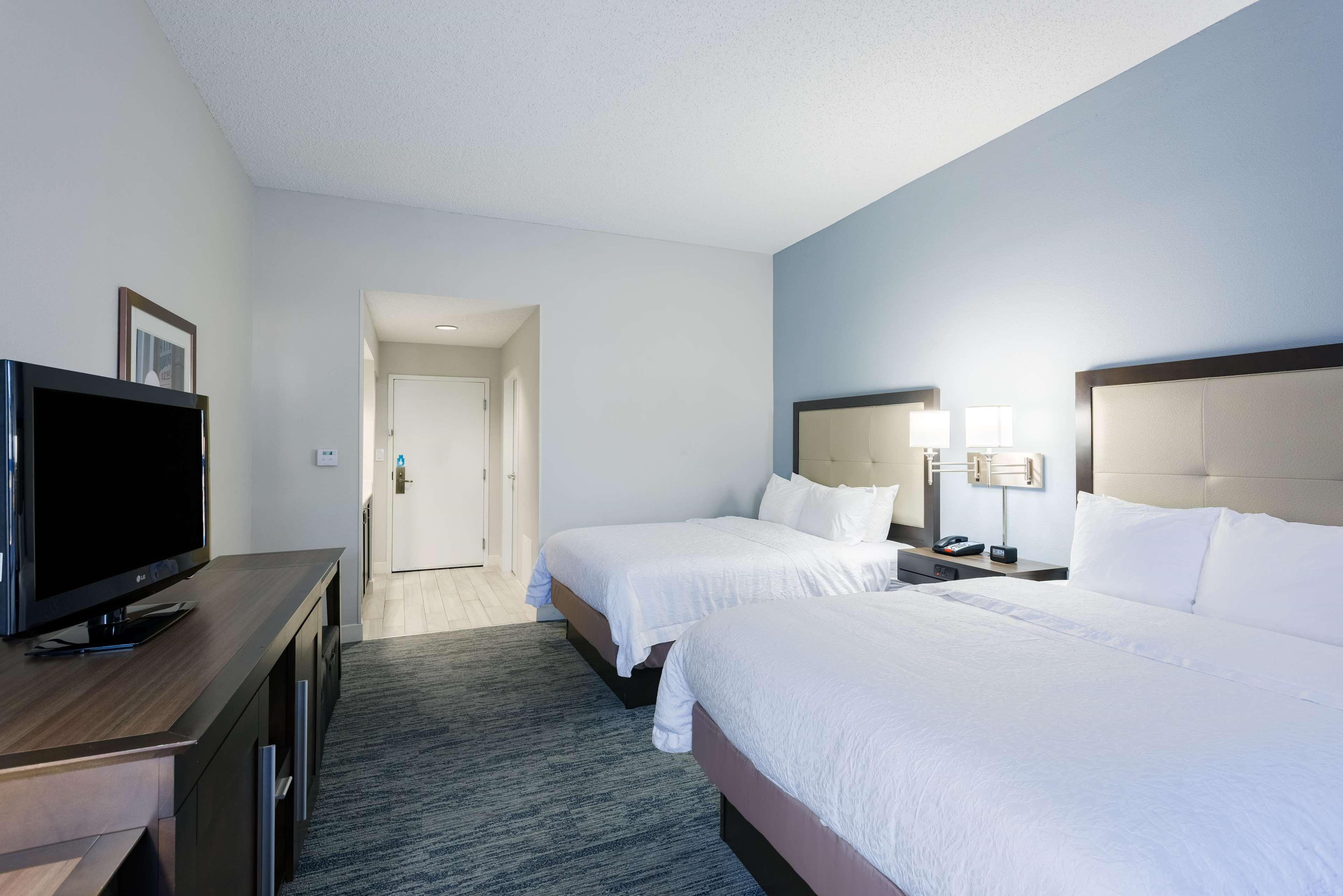 Hampton Hotel