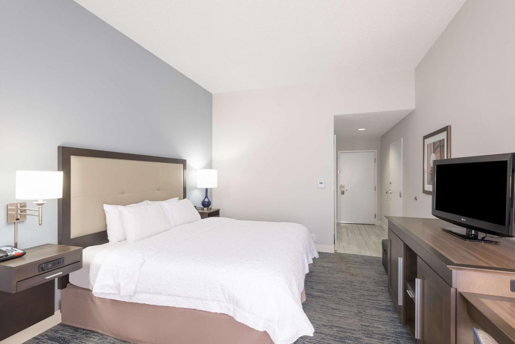 Hotel Hampton